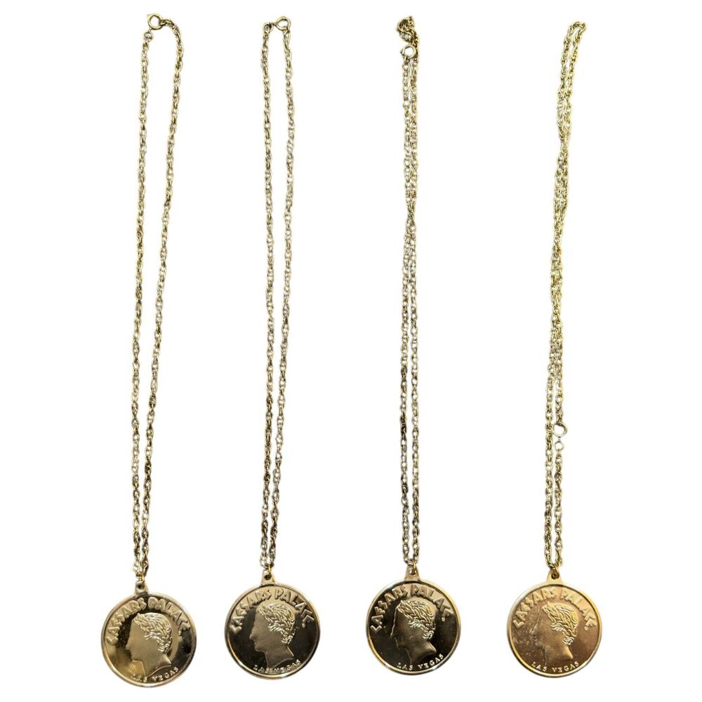 Vintage Caesars Palace Coin Las Vegas Gold Tone Medallion Pendant Necklace
